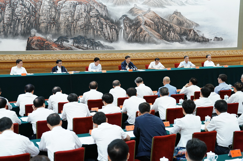 　　7月5日，中共中央總書記、國家主席、中央軍委主席習(xí)近平在北京出席深化黨和國家機構(gòu)改革總結(jié)會議并發(fā)表重要講話。新華社記者 王曄 攝